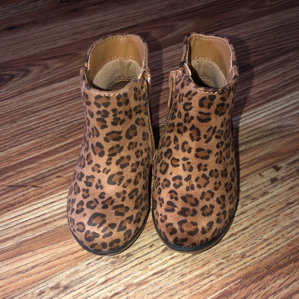 Toddler Boots size 5
